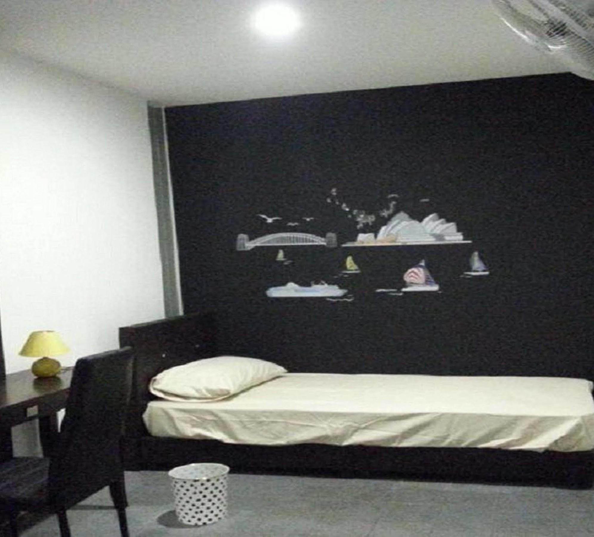 Hotel Kimberley House à George Town Extérieur photo