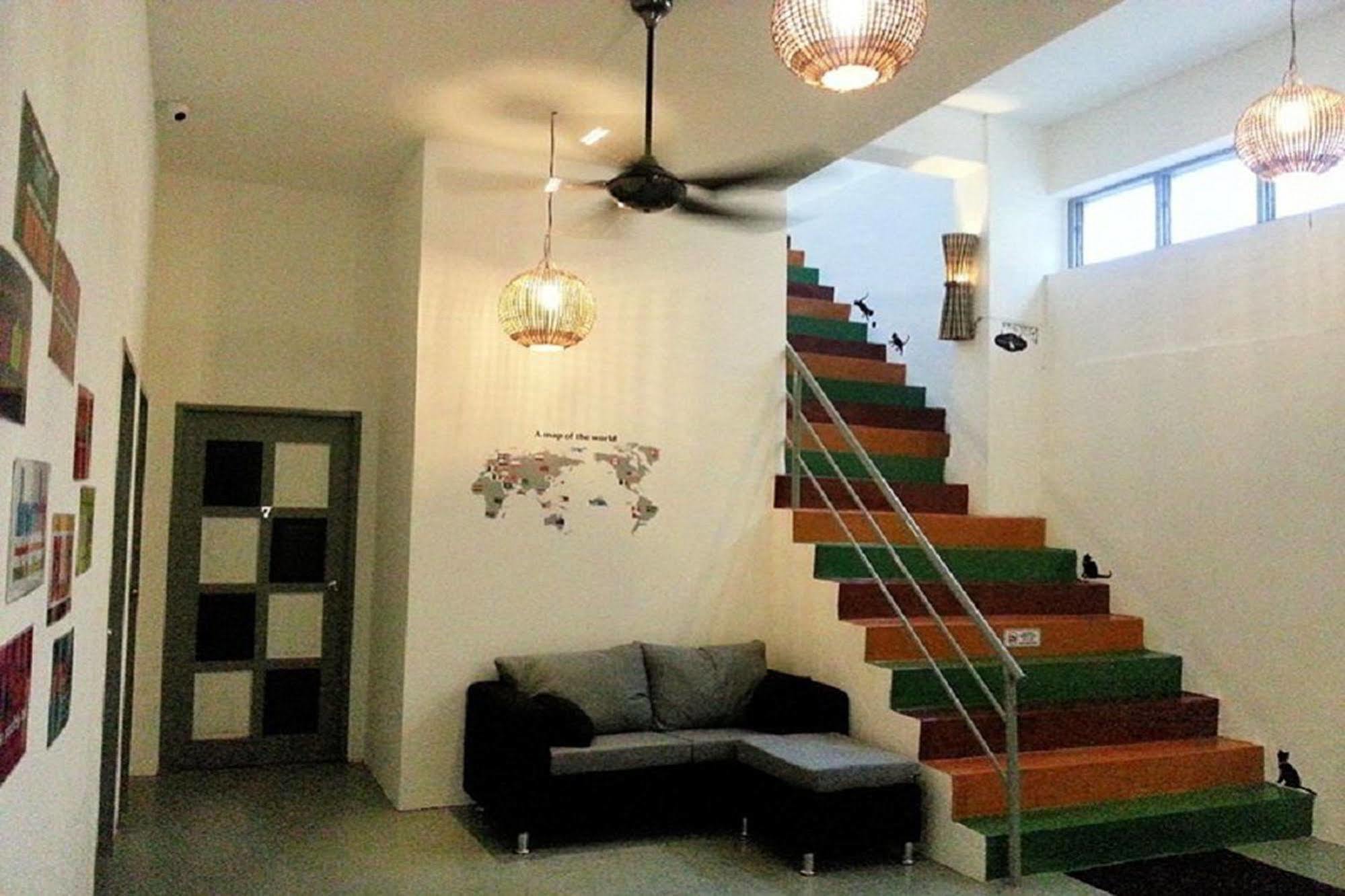 Hotel Kimberley House à George Town Extérieur photo
